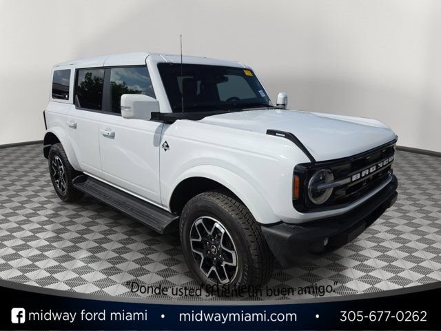 Certified 2025 Ford Bronco Outer Banks