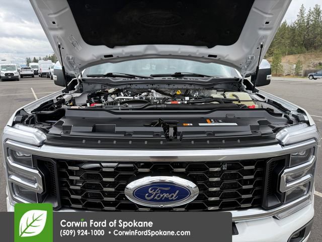Certified 2024 Ford F450 Platinum w/ FX4 Off-Road Package AWD/4WD image 43