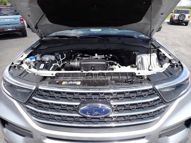 Certified 2024 Ford Explorer XLT w/ Class IV Trailer Tow Package AWD/4WD image 15