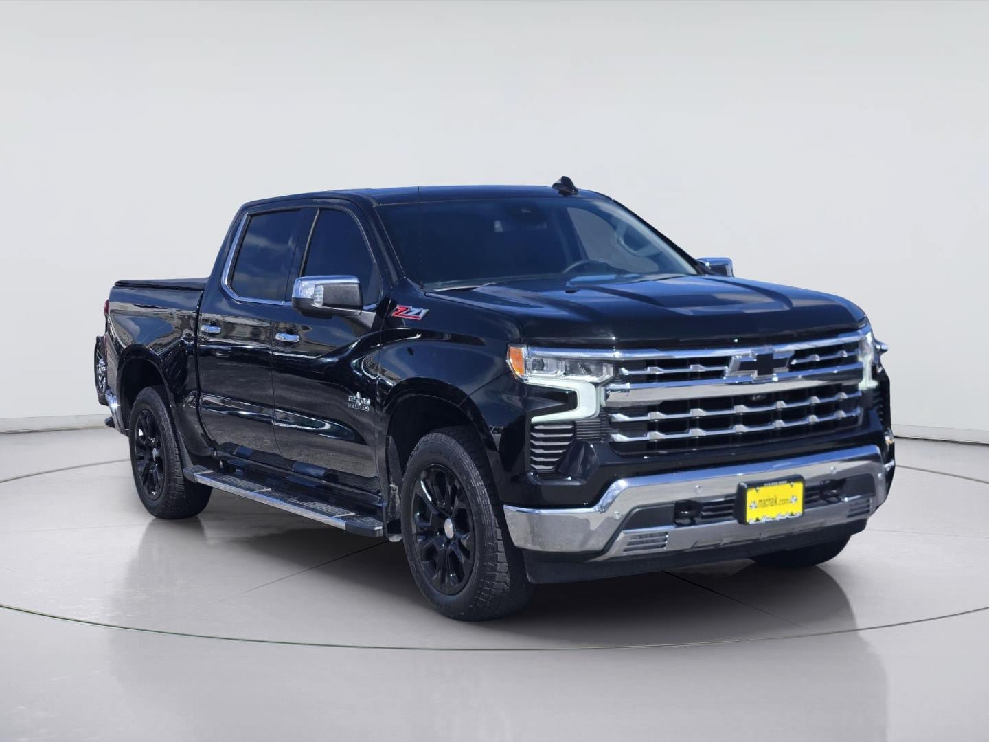 Used 2023 Chevrolet Silverado 1500 LTZ w/ LTZ Premium Texas Edition AWD/4WD image 3