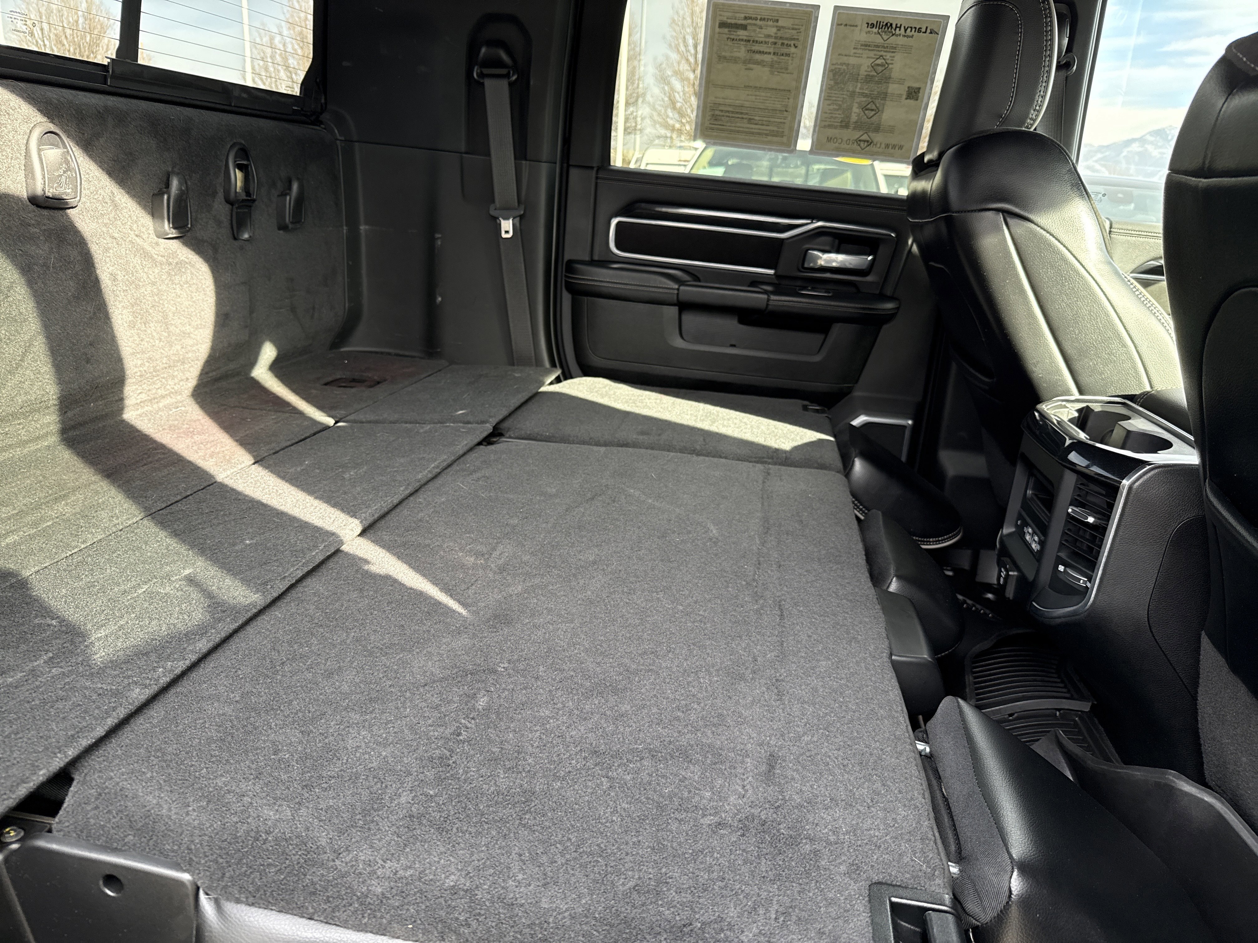 Used 2023 RAM 3500 Laramie image 32