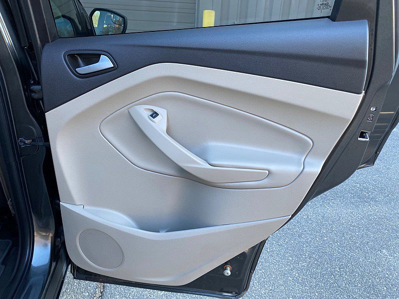 Certified 2018 Ford Escape SEL image 39