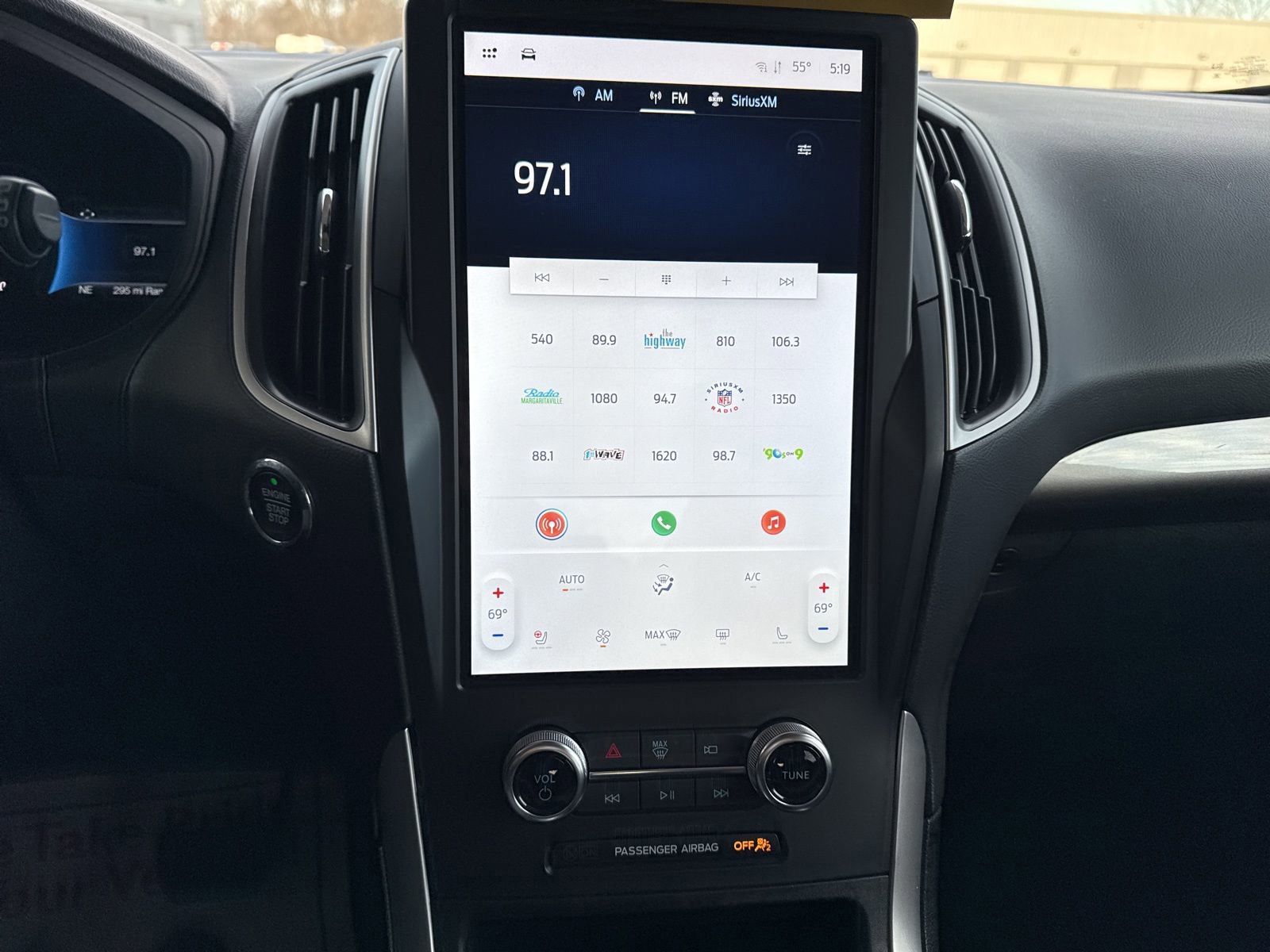 Certified 2024 Ford Edge SEL w/ Convenience Package image 32