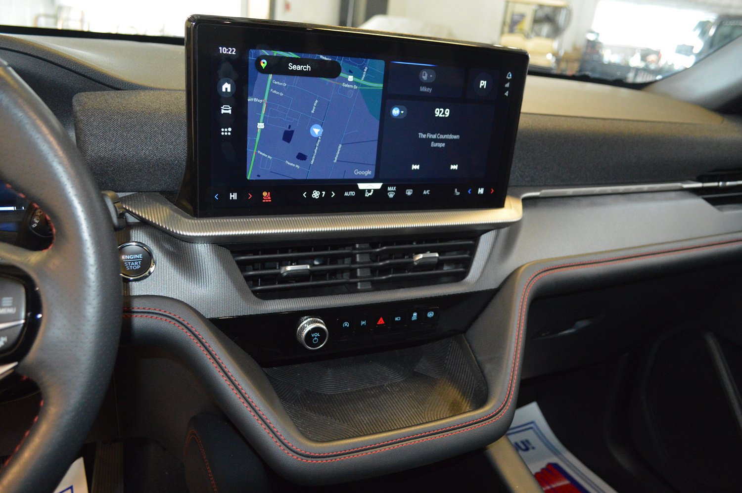 Certified 2025 Ford Explorer ST-Line AWD/4WD image 19