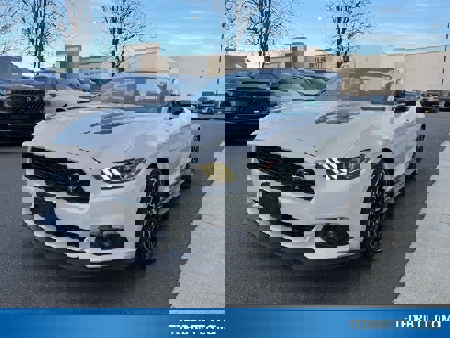 Certified 2017 Ford Mustang GT Premium w/ Equipment Group 401A image 3