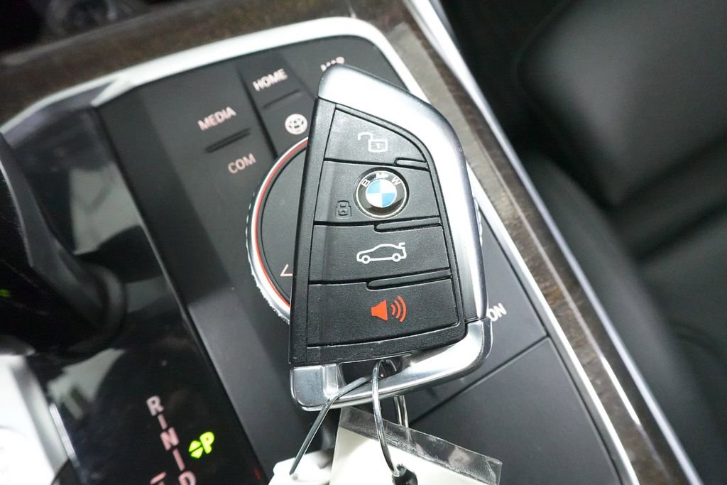 Used 2020 BMW 330i xDrive 330i xDrive w/ Premium Package image 22