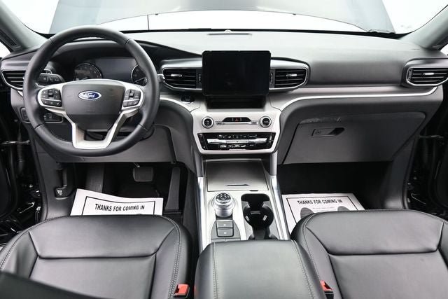 Certified 2023 Ford Explorer XLT w/ Equipment Group 202A AWD/4WD image 18