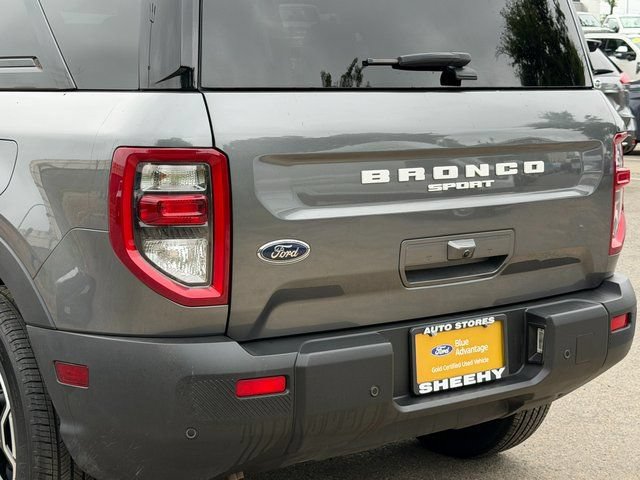 Certified 2025 Ford Bronco Sport Outer Banks w/ Outer Banks Tech Package+ AWD/4WD image 39
