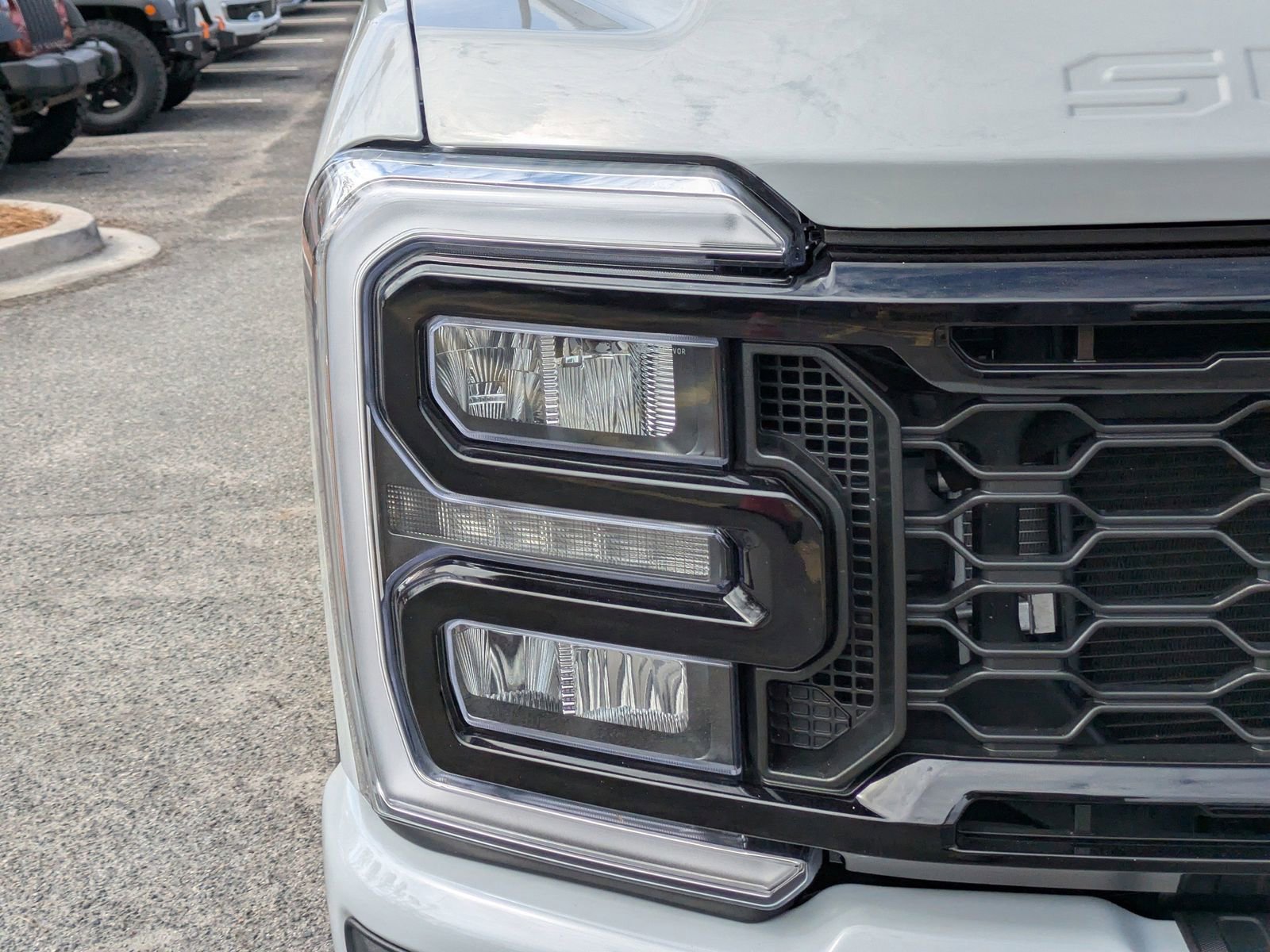 Certified 2026 Ford F250 Lariat w/ Black Appearance Package image 9