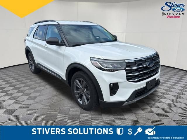 Certified 2025 Ford Explorer Active w/ Active Comfort Package AWD/4WD image 3
