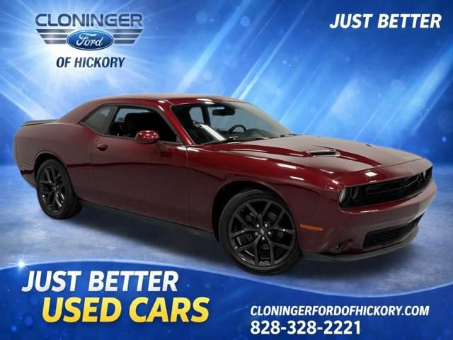Used 2020 Dodge Challenger SXT w/ Blacktop Package RWD image 1
