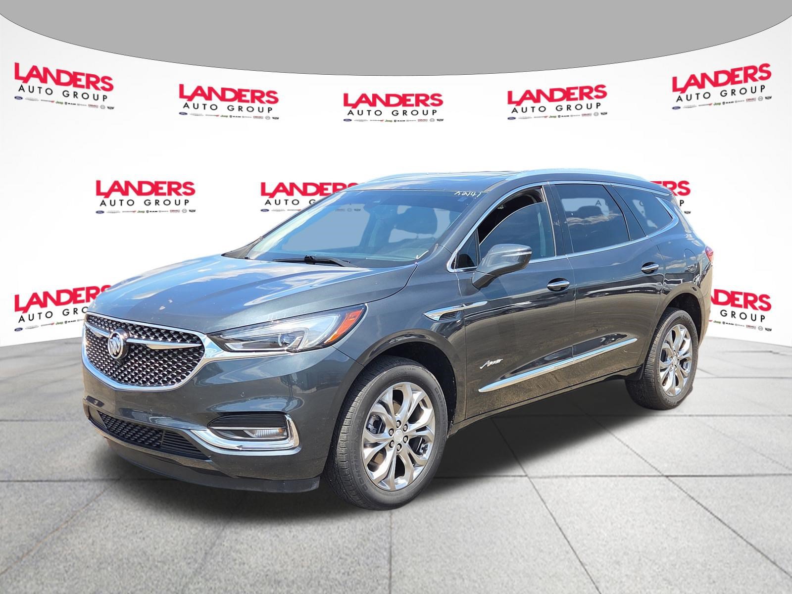 Used 2021 Buick Enclave Avenir w/ Avenir Technology Package FWD image 7