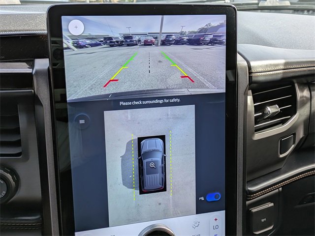 Certified 2022 Ford Expedition Platinum image 20