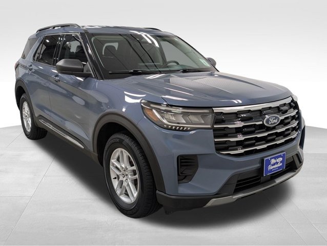 Certified 2025 Ford Explorer Active AWD/4WD image 19