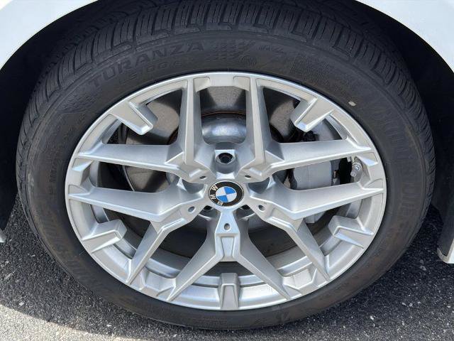 Used 2025 BMW 330i Sedan RWD image 12