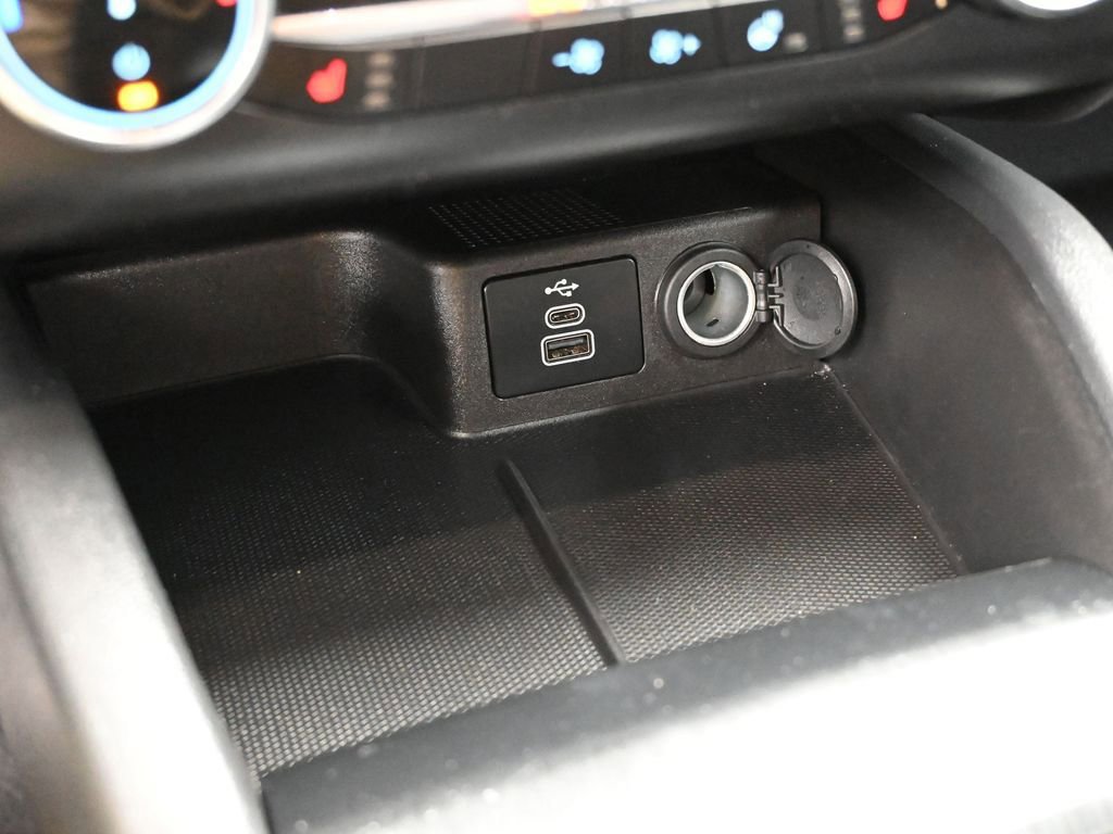 Certified 2025 Ford Escape ST-Line Select image 46