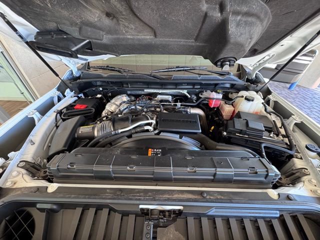 Used 2025 GMC Sierra 2500 AT4 w/ AT4 Premium Plus Package AWD/4WD image 31