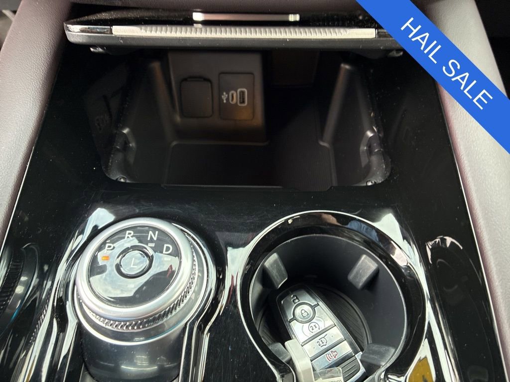 Certified 2025 Ford Explorer Platinum AWD/4WD image 18
