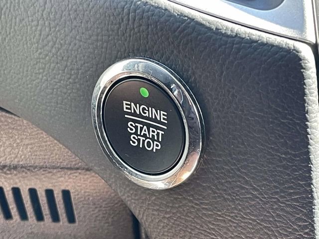 Certified 2022 Ford Edge SE w/ Black Appearance Package image 17