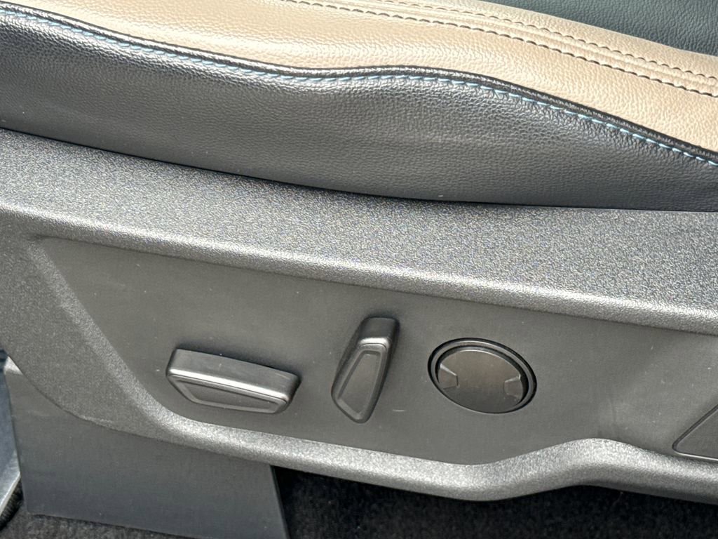 Certified 2023 Ford Bronco Wildtrak image 24