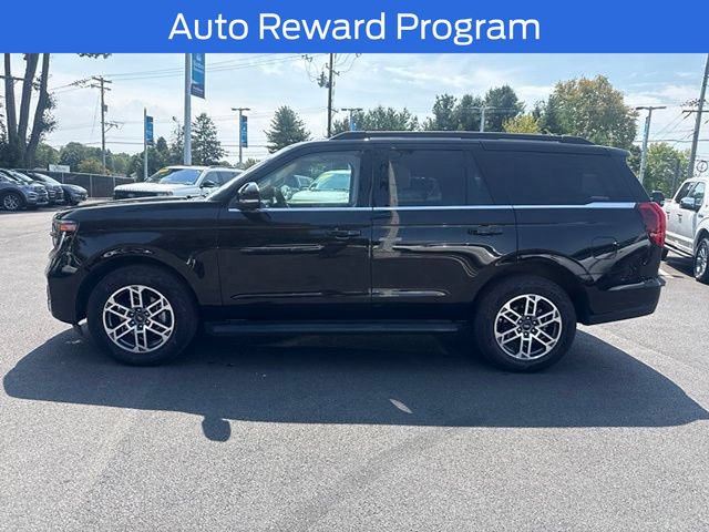 Certified 2025 Ford Expedition Active AWD/4WD image 4