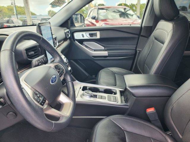 Certified 2023 Ford Explorer Limited w/ Limited Technology Package RWD image 11