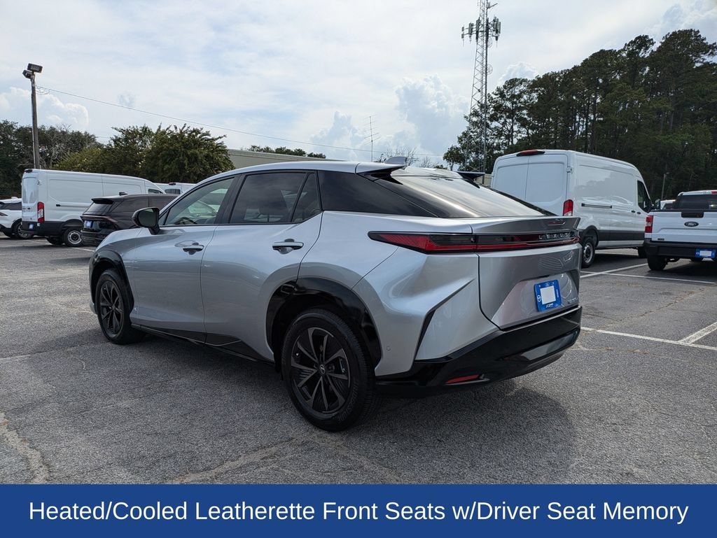 Used 2026 Lexus RZ 350e 2WD w/ Convenience Package image 6