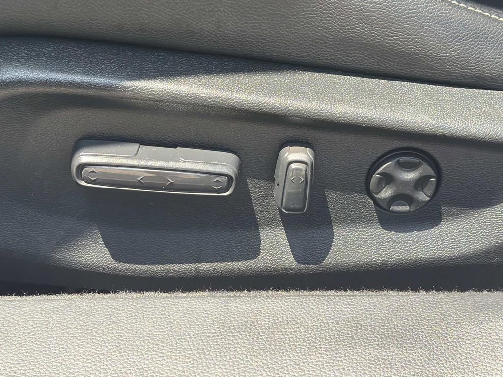 Used 2018 Honda Accord Sport image 20