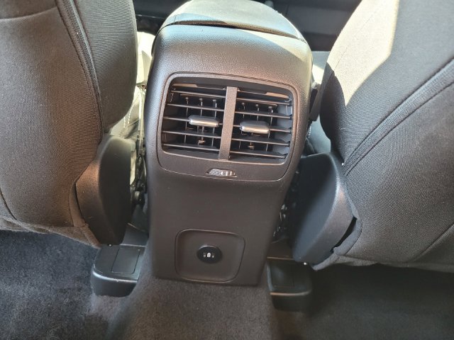 Certified 2025 Ford Escape Active FWD image 17