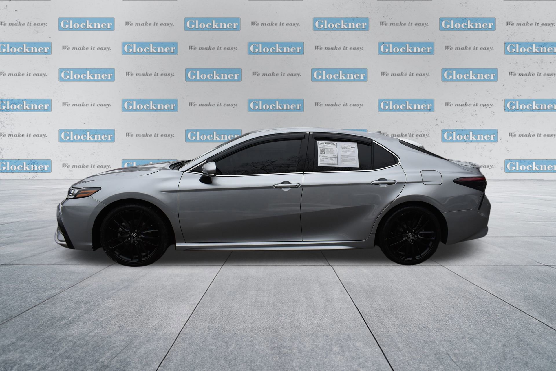 Used 2024 Toyota Camry XSE image 2