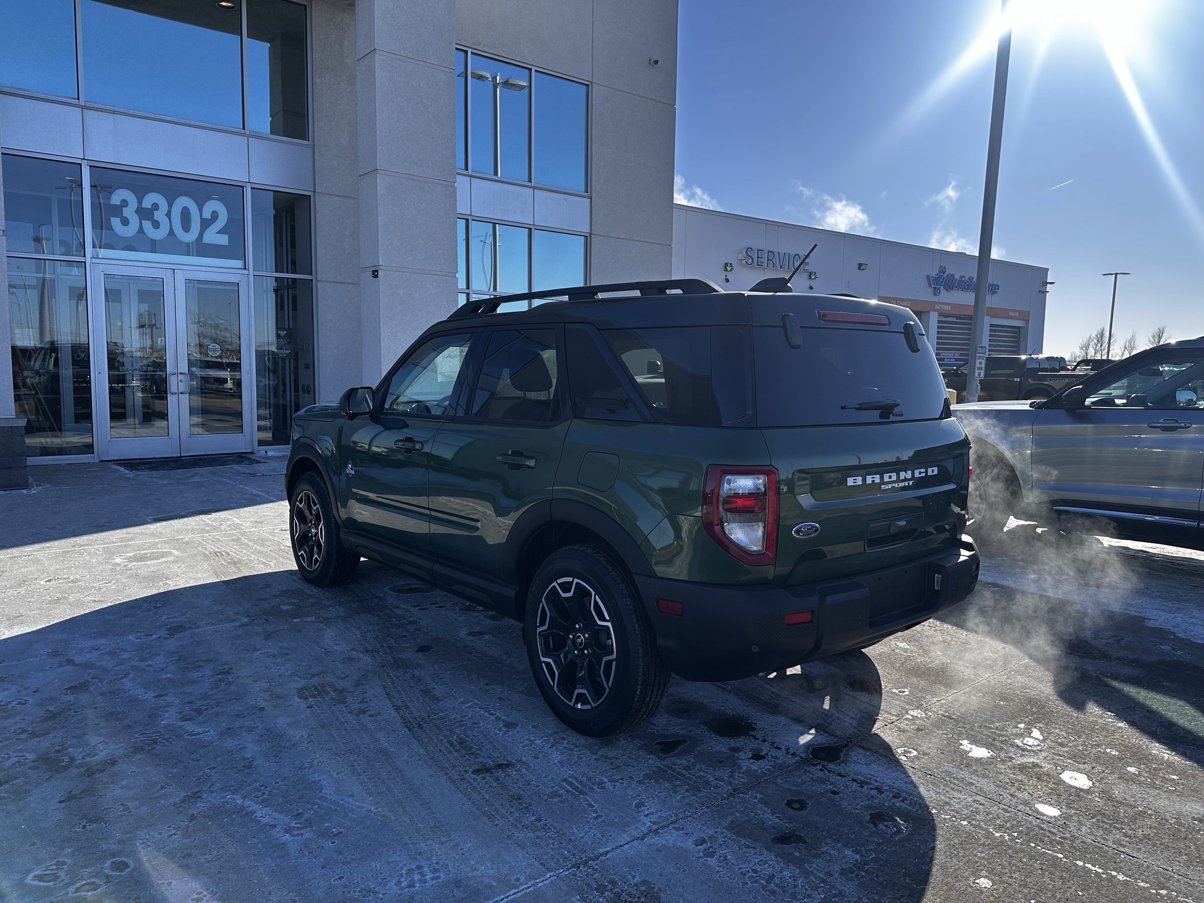 Certified 2025 Ford Bronco Sport Outer Banks w/ Outer Banks Tech Package+ video 2