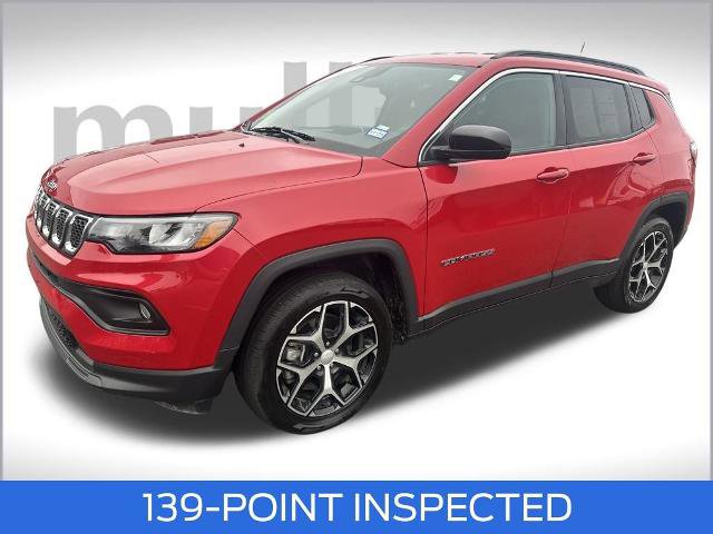 Used 2024 Jeep Compass Latitude image 15