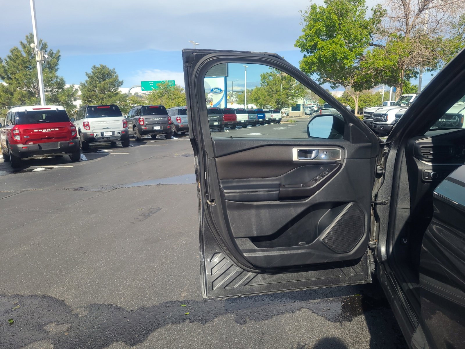 Certified 2020 Ford Explorer XLT AWD/4WD image 13