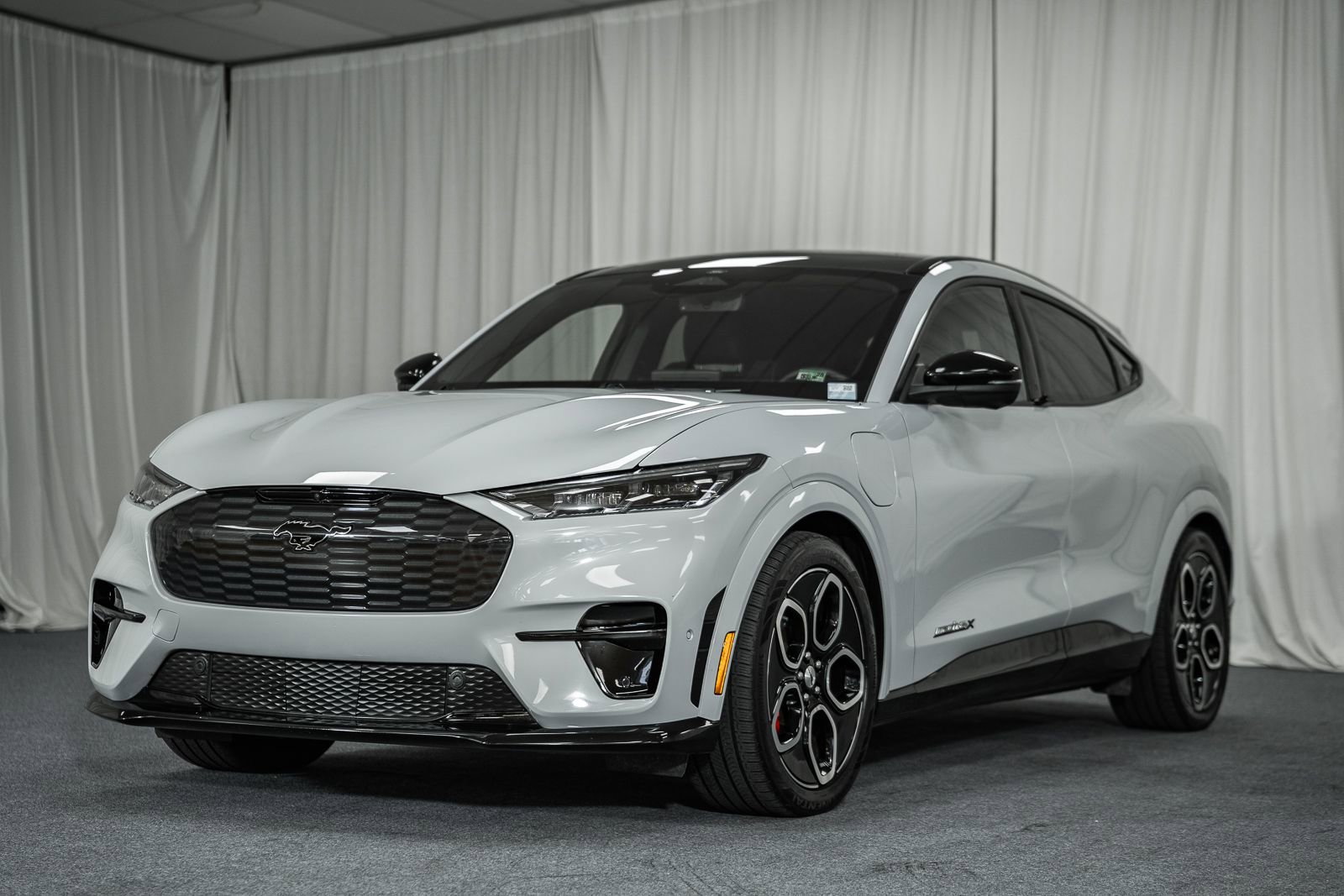 Certified 2023 Ford Mustang Mach-E GT image 3