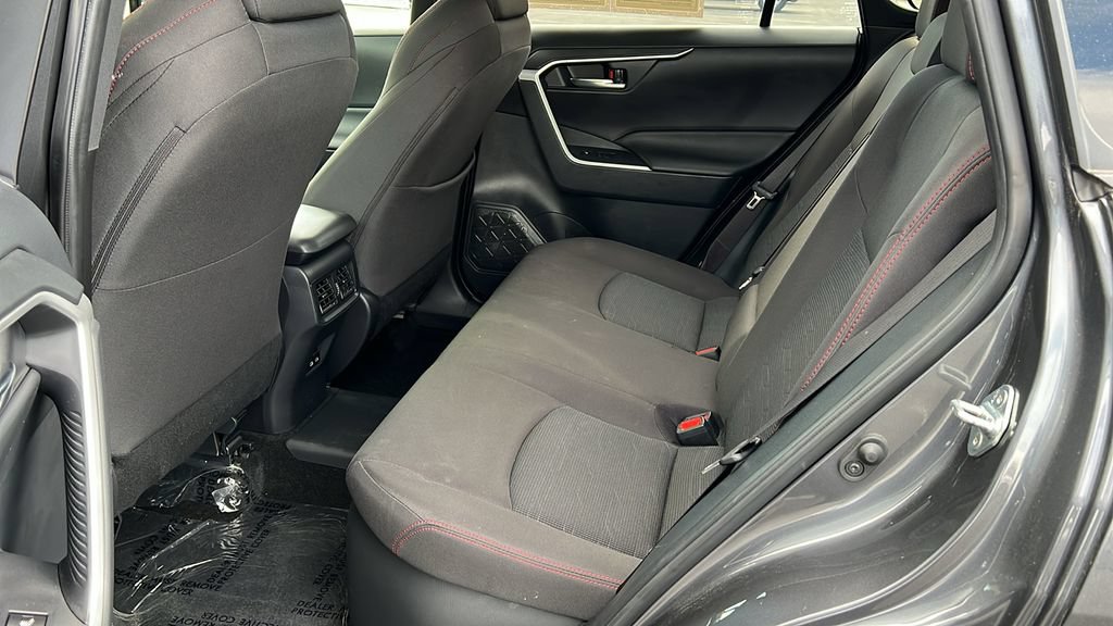 Used 2024 Toyota RAV4 SE w/ Weather & Moonroof Package AWD/4WD image 11