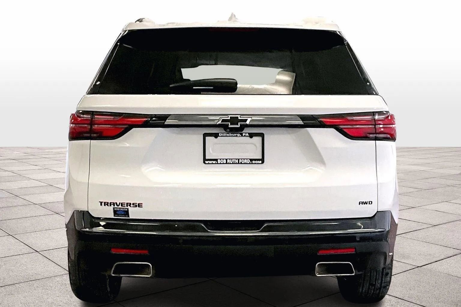 Used 2022 Chevrolet Traverse Premier w/ Redline Edition image 4