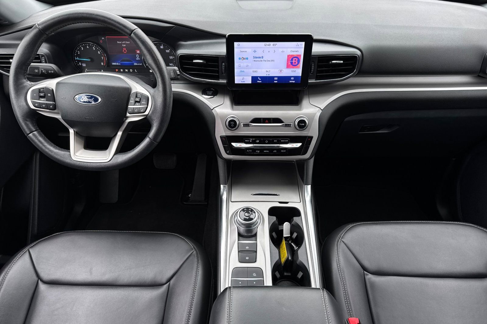 Certified 2023 Ford Explorer XLT w/ Equipment Group 202A image 15