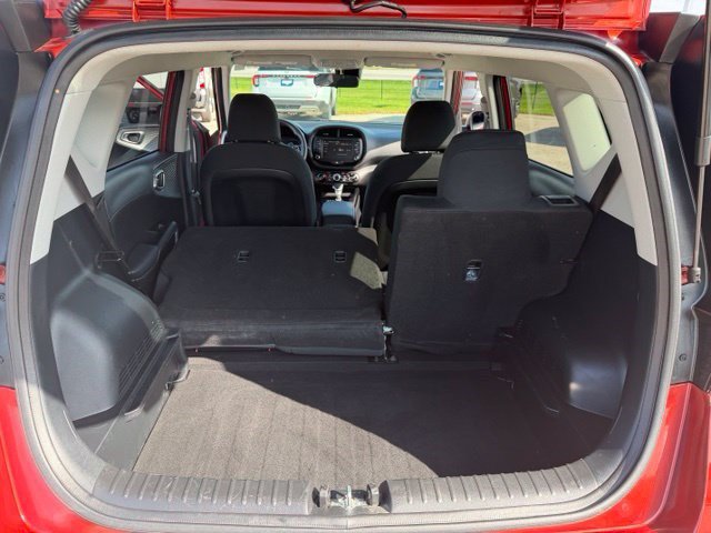 Used 2024 Kia Soul LX w/ LX Technology Package FWD image 28