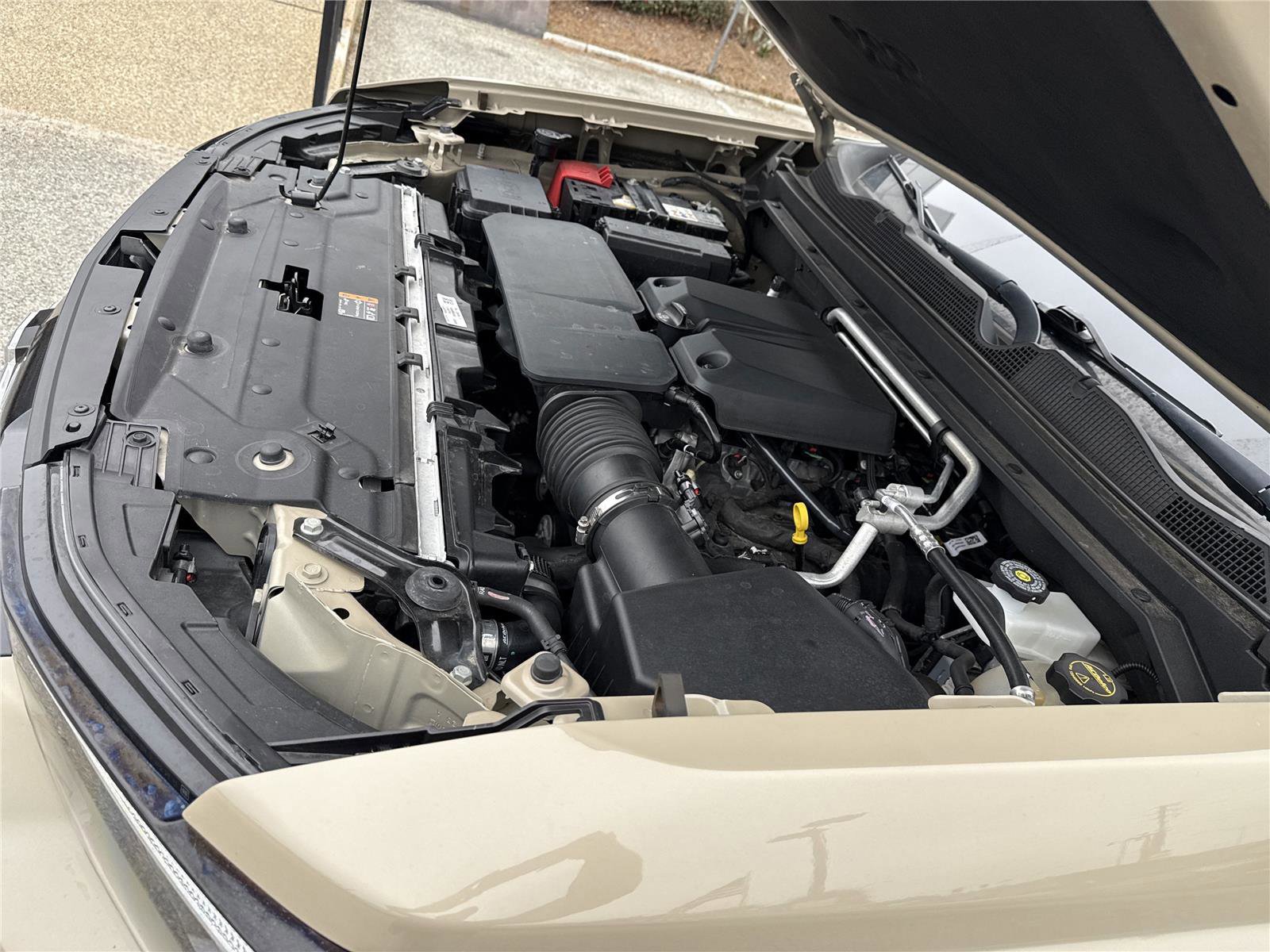 Used 2024 Chevrolet Colorado ZR2 w/ Technology Package image 65