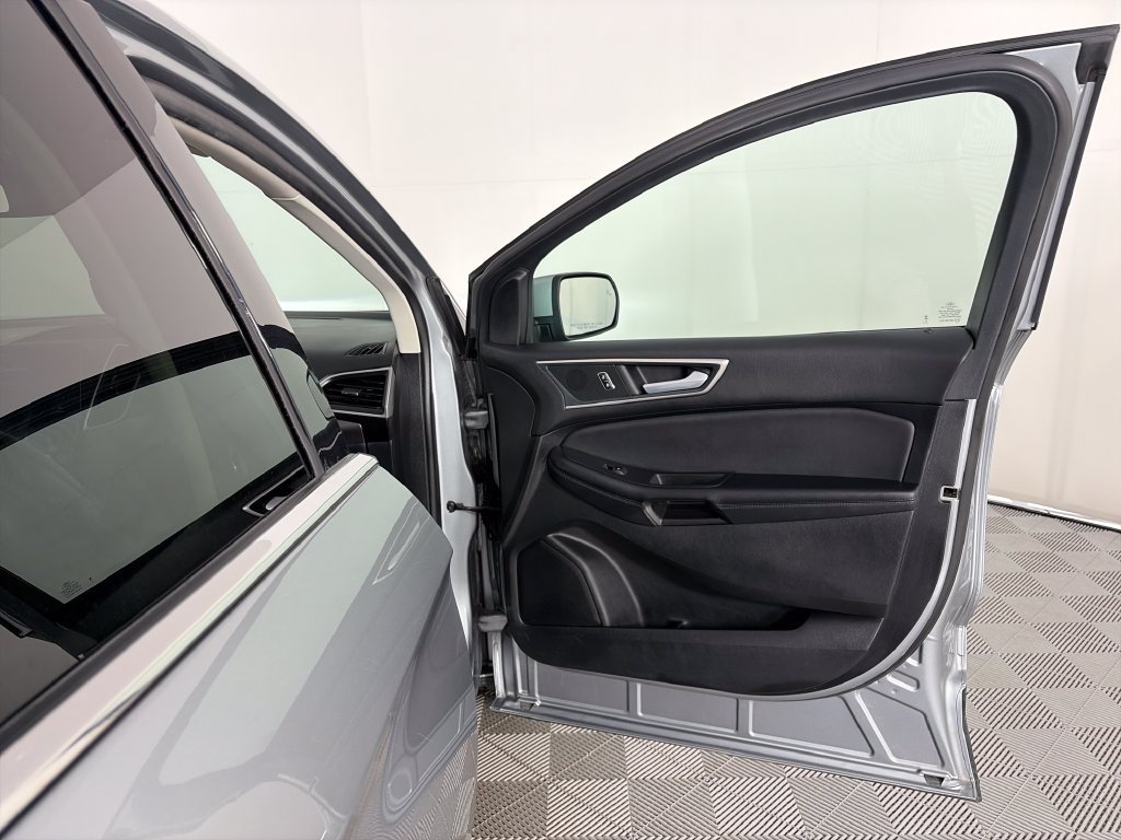 Certified 2024 Ford Edge SEL AWD/4WD image 30