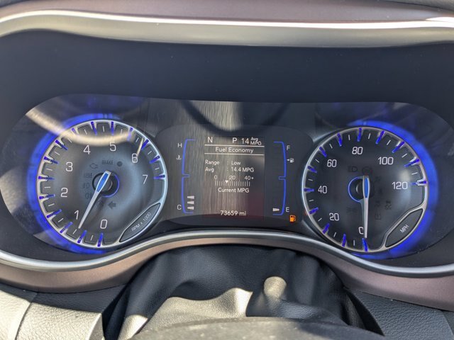 Used 2023 Chrysler Voyager LX FWD image 14