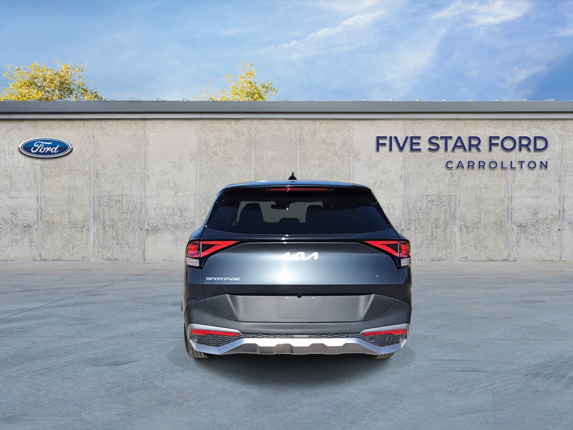 Used 2024 Kia Sportage LX image 8