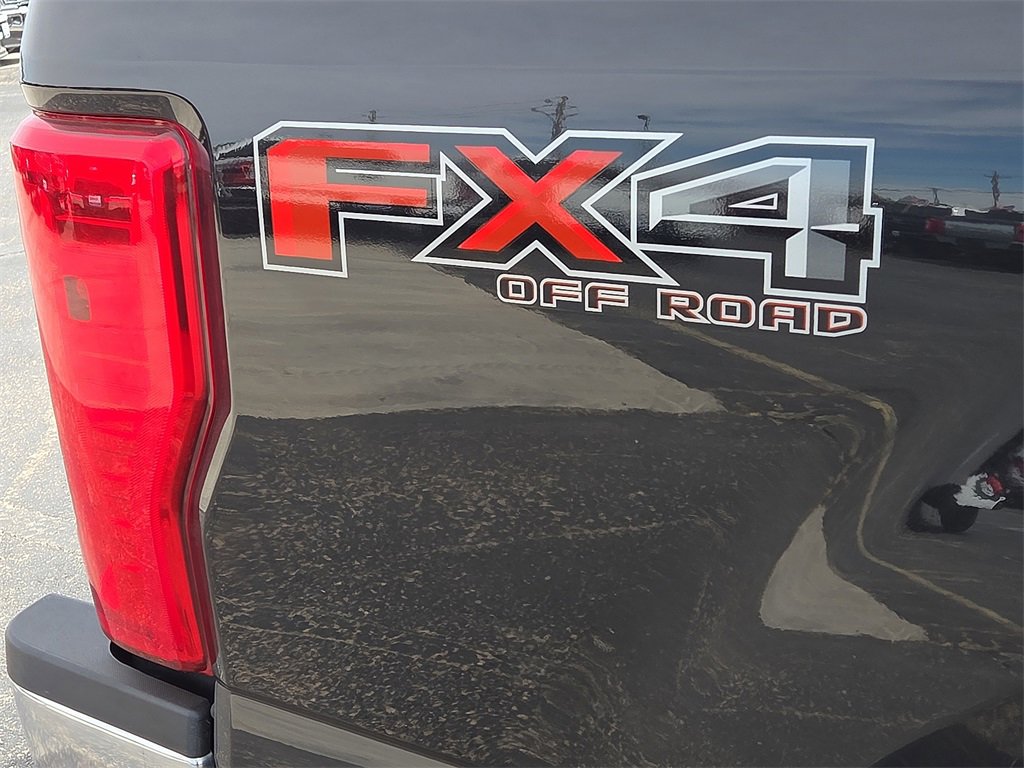 Certified 2019 Ford F250 Lariat w/ Lariat Value Package image 18