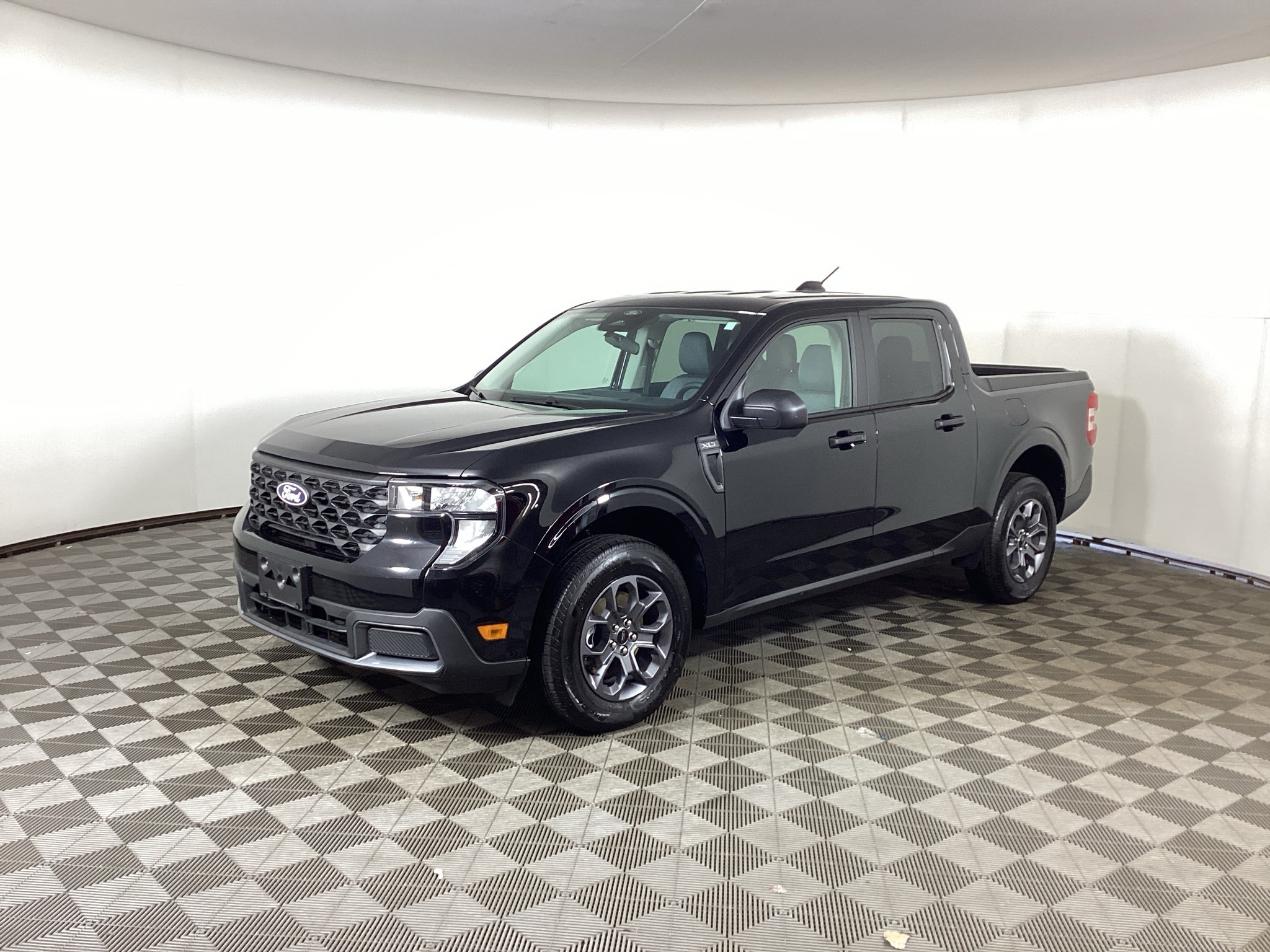 Certified 2026 Ford Maverick XLT w/ Equipment Group 301A AWD/4WD image 5