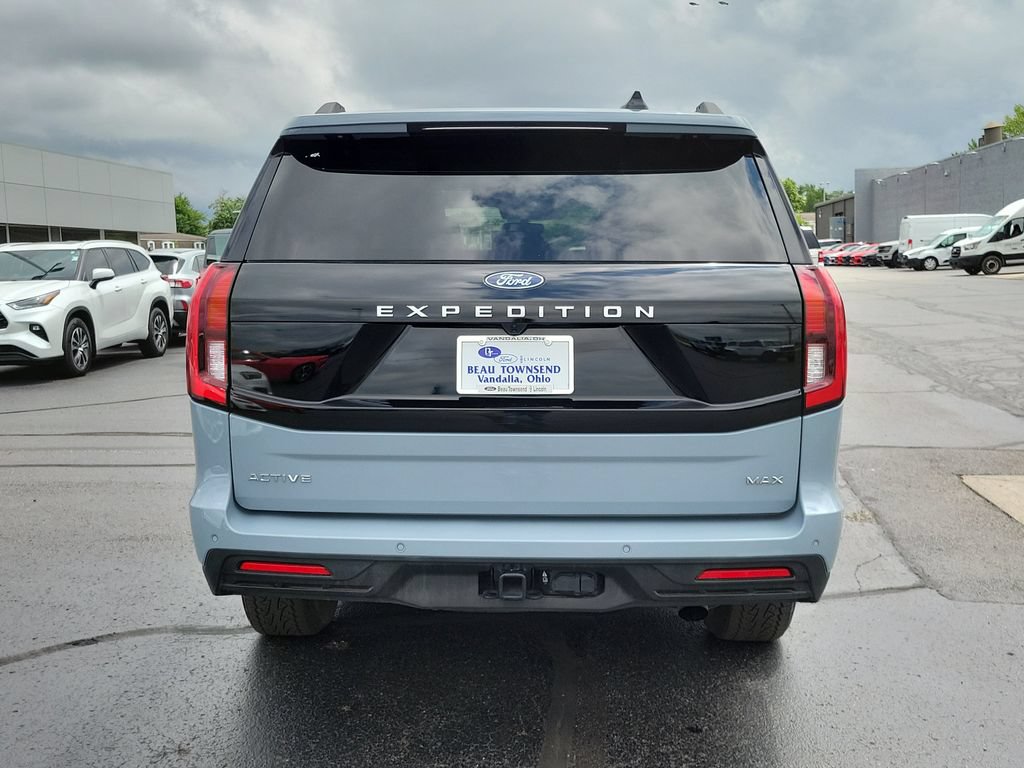 Certified 2025 Ford Expedition Max Active AWD/4WD image 5