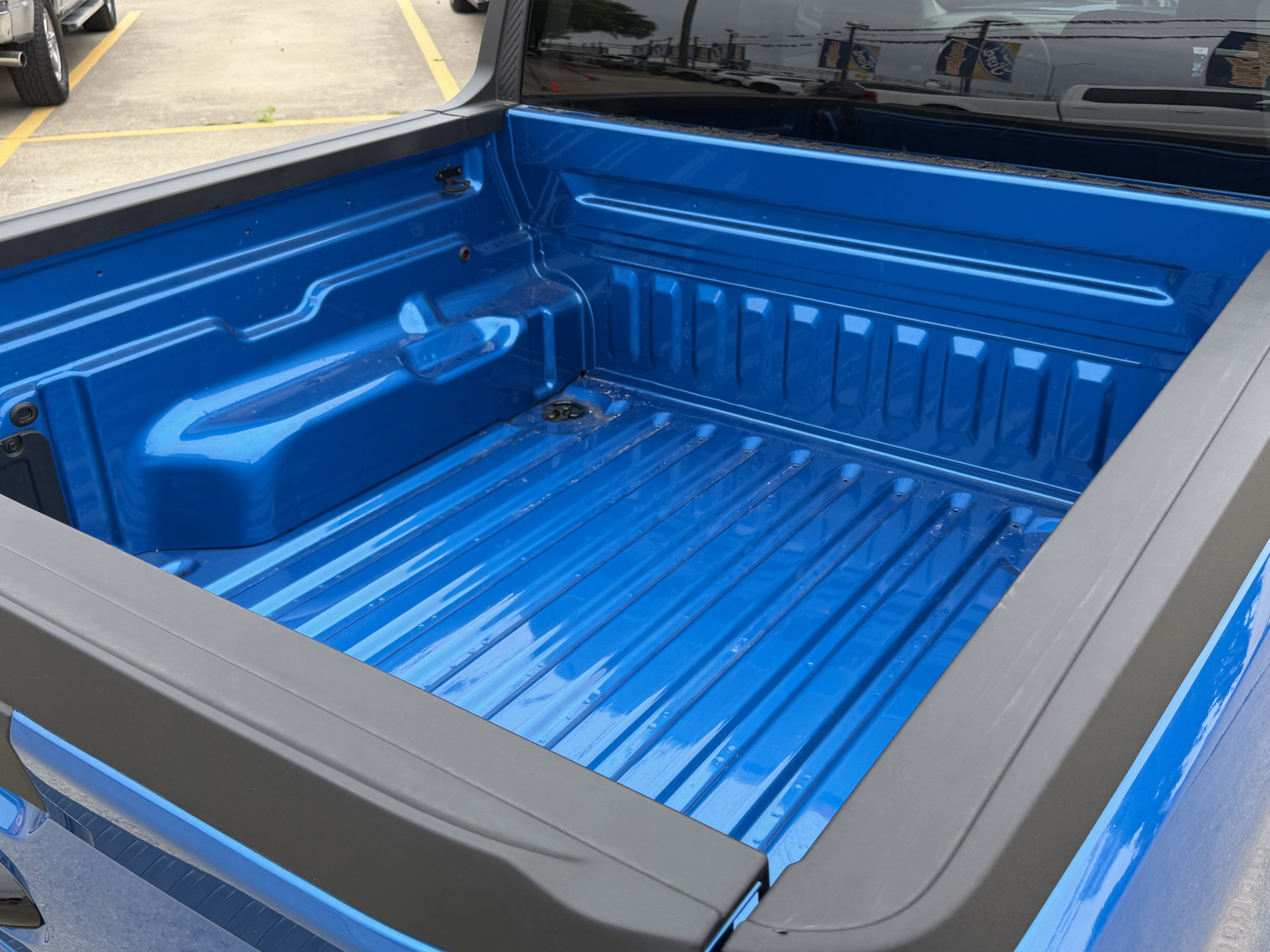 Certified 2025 Ford Maverick XLT w/ Equipment Group 302A AWD/4WD image 10