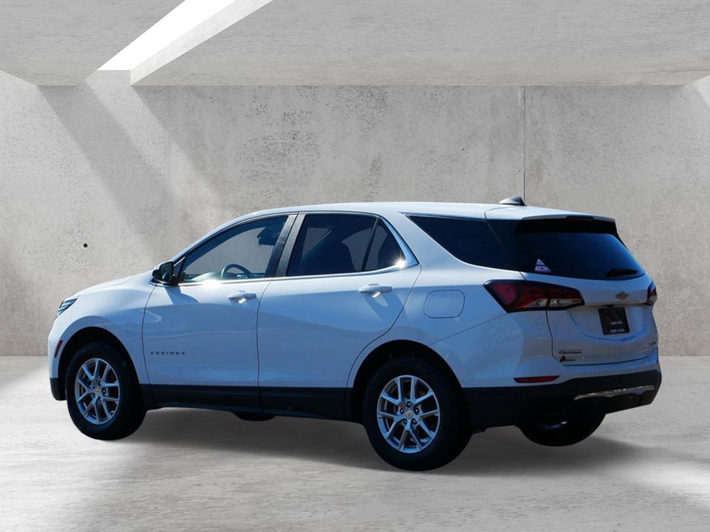 Used 2024 Chevrolet Equinox LT image 4