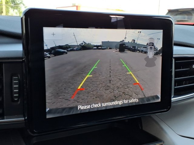 Certified 2024 Ford Explorer XLT w/ Equipment Group 202A AWD/4WD image 9