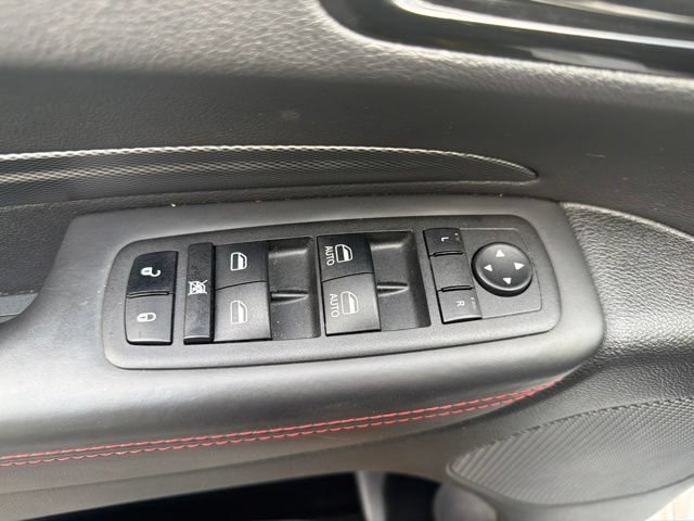 Used 2024 Dodge Durango GT RWD image 12