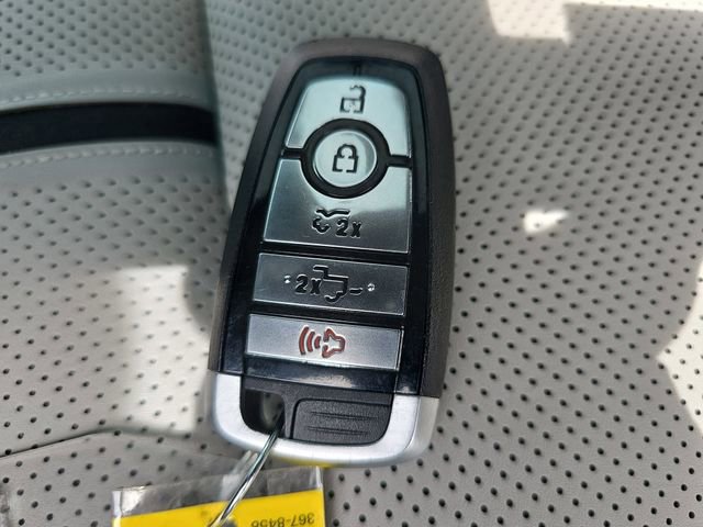 Certified 2022 Ford F150 Lightning Platinum image 35